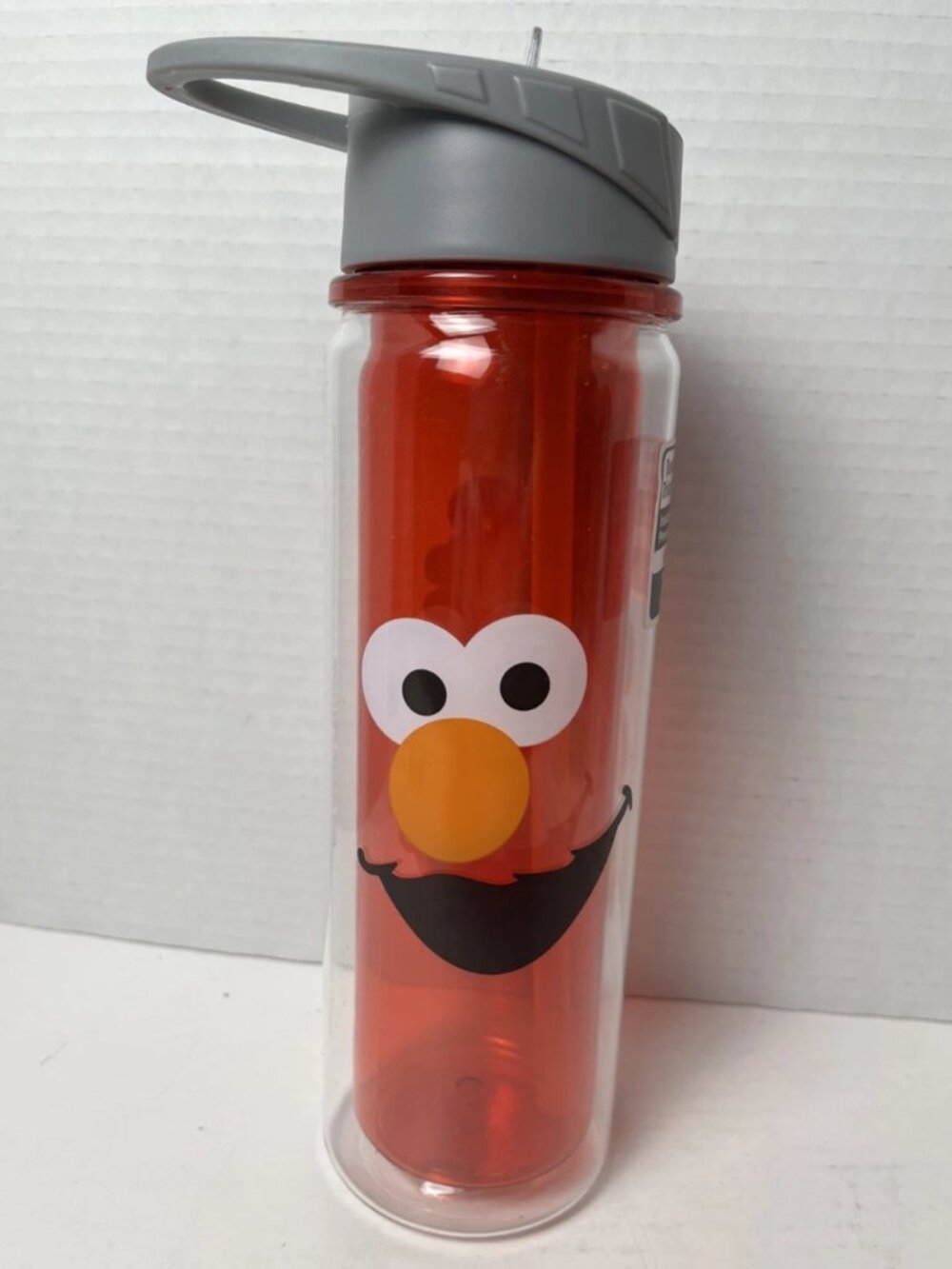 Sesame Street Elmo 18 Oz Water Bottle Built-In Straw Red BPA-Free New